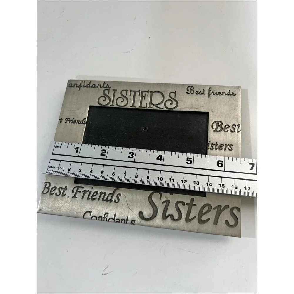 Lot Of 2 Picture Frames Silver 4x6‎ Sisters Memories  Best Friends Family Photos